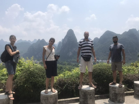 查尔斯桂林旅游-桂林市必去景点