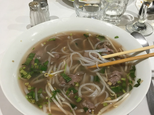 Fraternité Vietnamienne主图