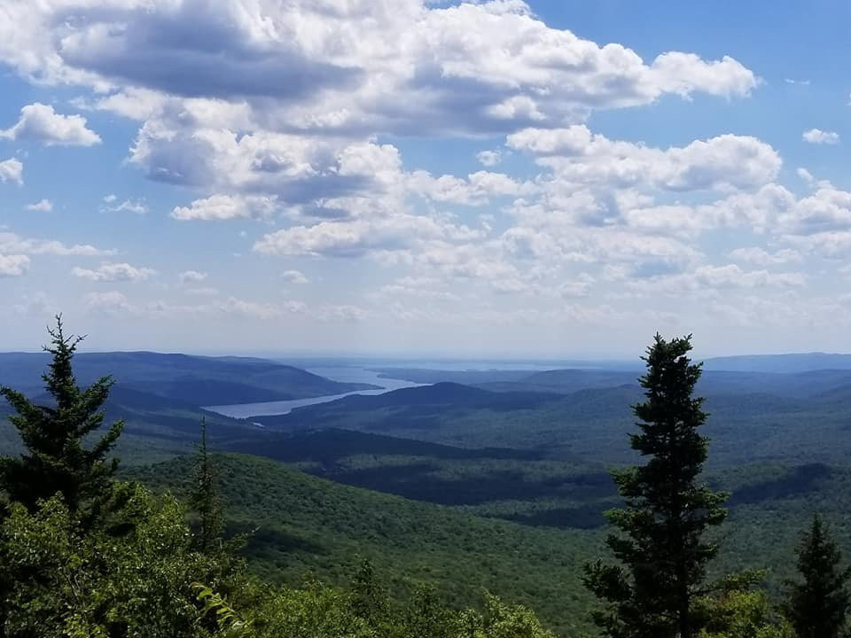 Hadley Mountain景点图片