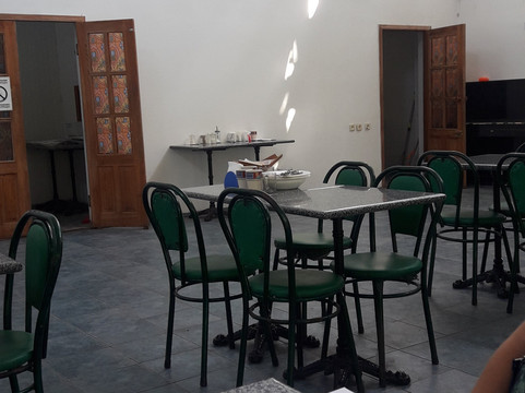 Robinson Hotel主图