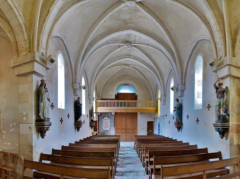 Eglise Saint-Remy-Lathus-Saint-Remy必去景点