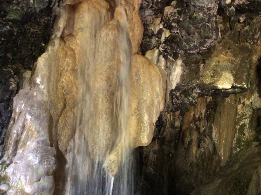 Tetes Cave-Lumajang必去景点