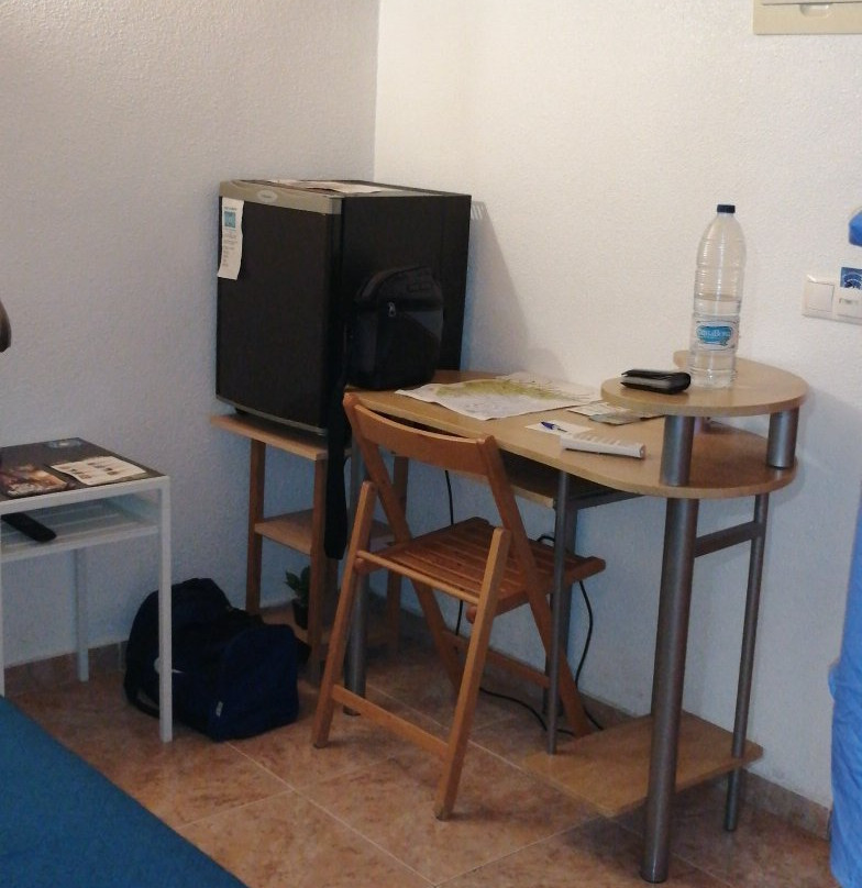 Hostal Arneva Orihuela主图