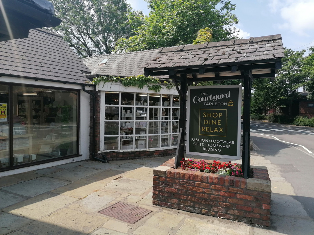 The Courtyard - Tarleton