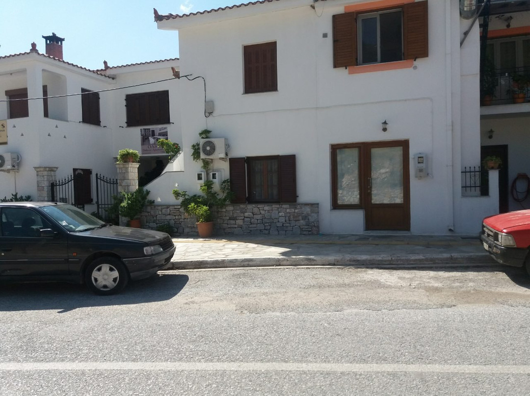 Oasis Deluxe Apartments主图