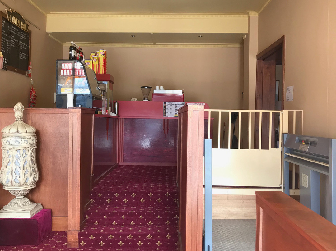 Rex Theatre-Charlton必去景点