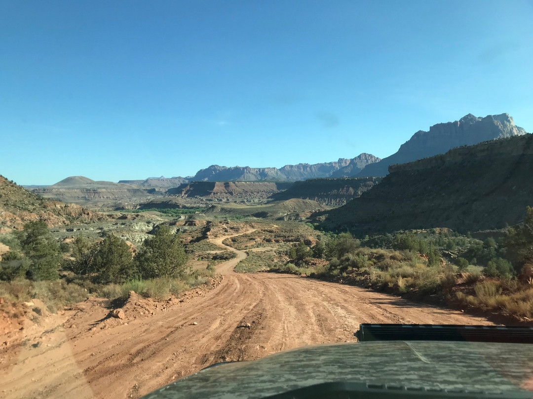 Smithsonian Butte Back Country Byway-Rockville必去景点