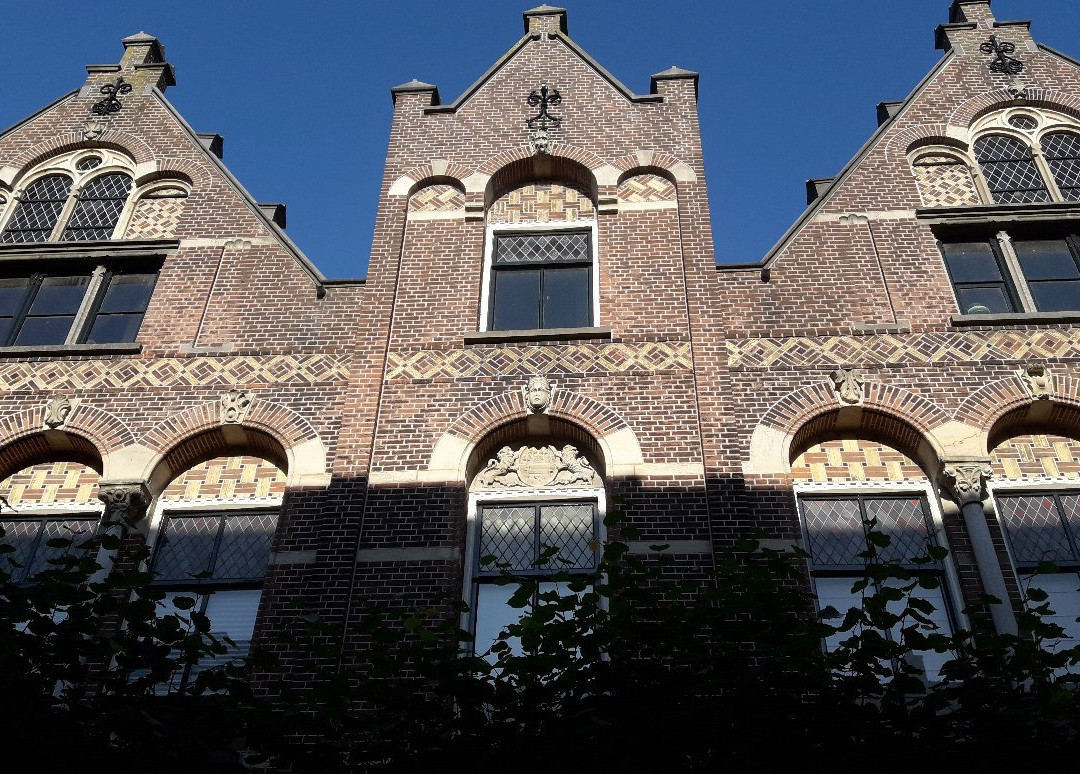 Gasthuis Huisjes (van het vroegere St. Elisabeth's Gasthuis)-哈勒姆必去景点