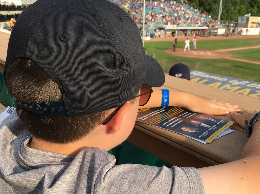 Kalamazoo Growlers Baseball景点图片