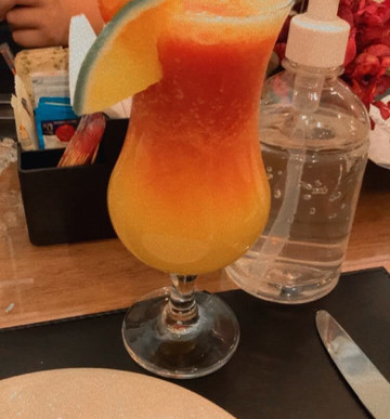 Locomotive Café & Bistrô