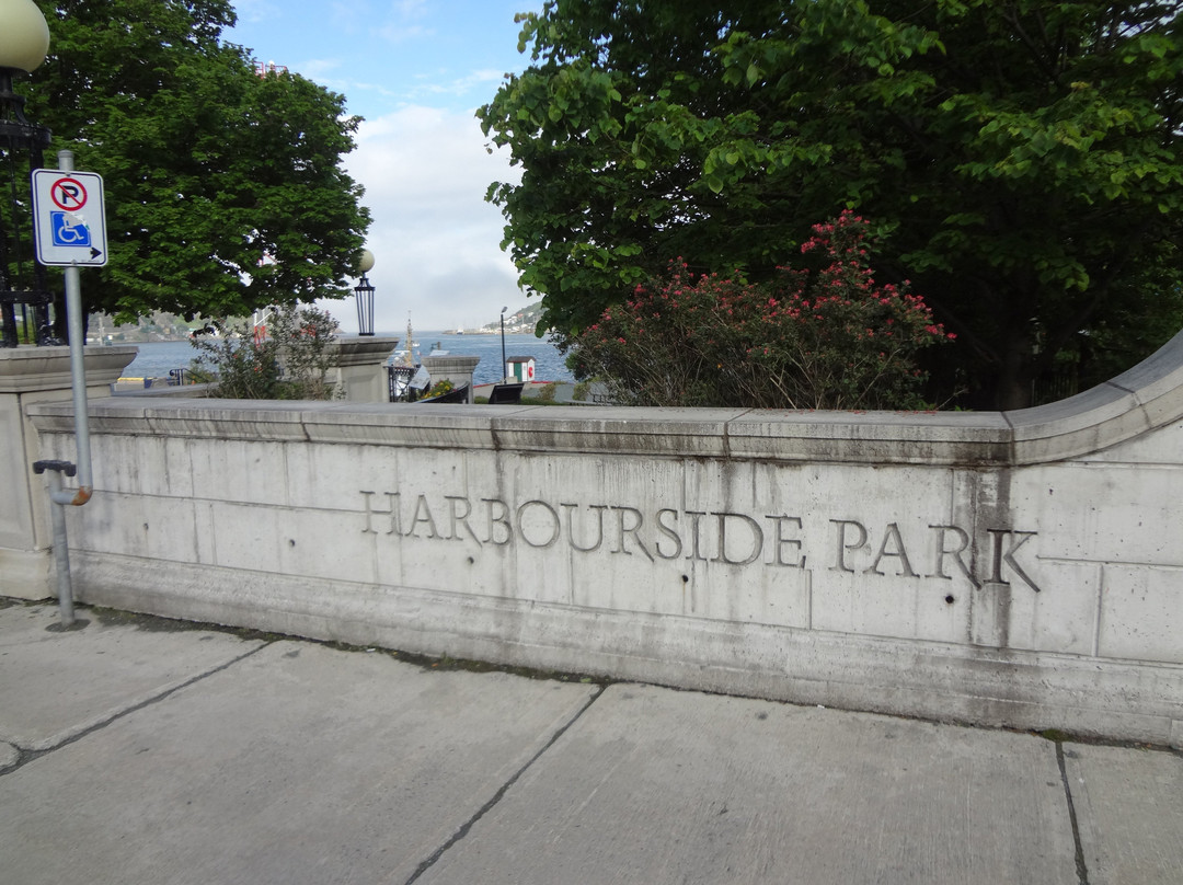 Harbourside Park景点图片