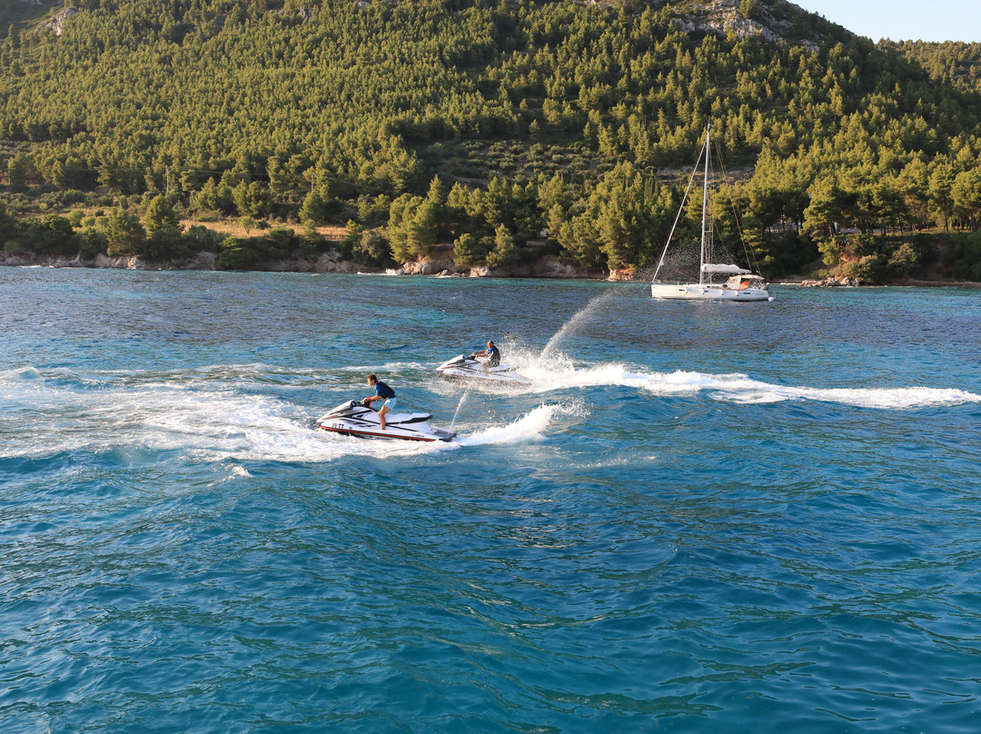Watersports center Blue Planet景点图片
