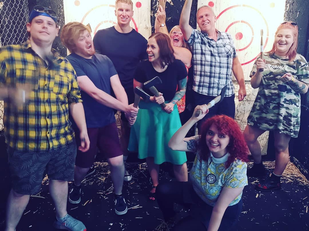 Whistle Punks Urban Axe Throwing-曼彻斯特必去景点