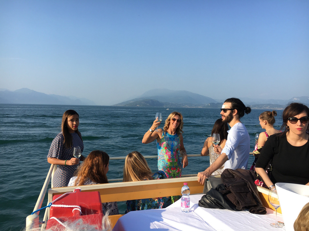 Lugana Wine Tours-代森扎诺-德尔加达必去景点