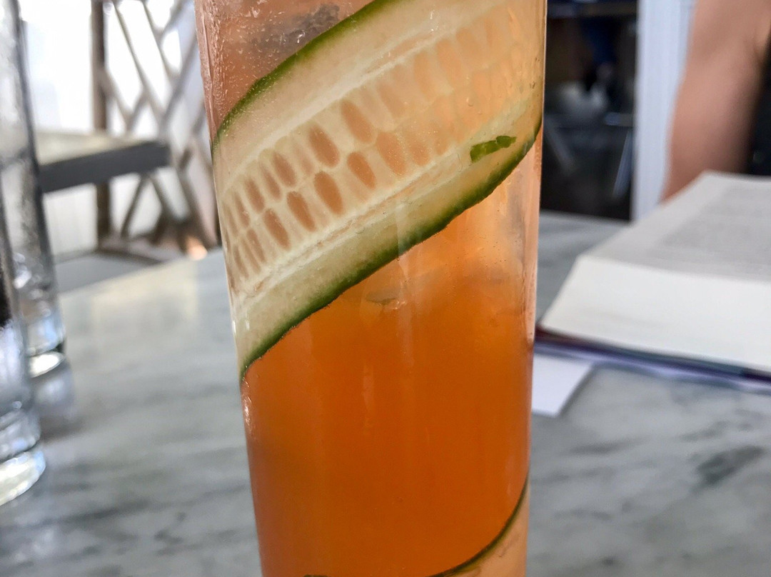 The Tides Beach Club主图