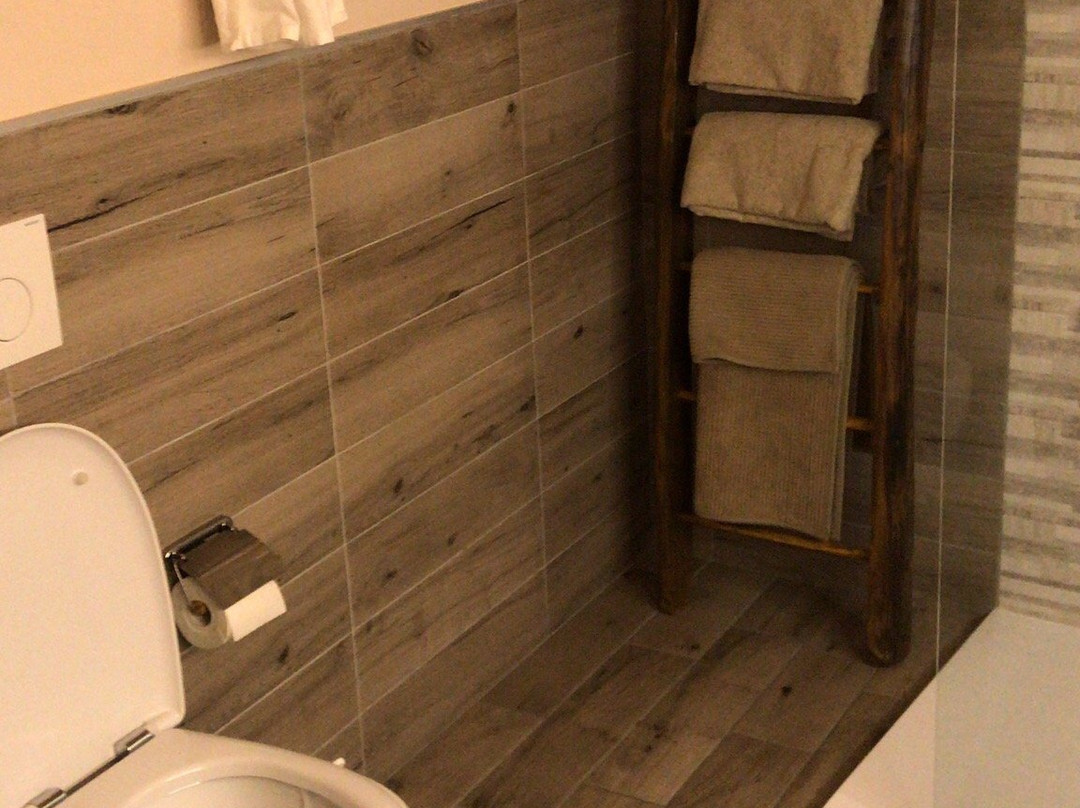 Hayloft Apartments主图