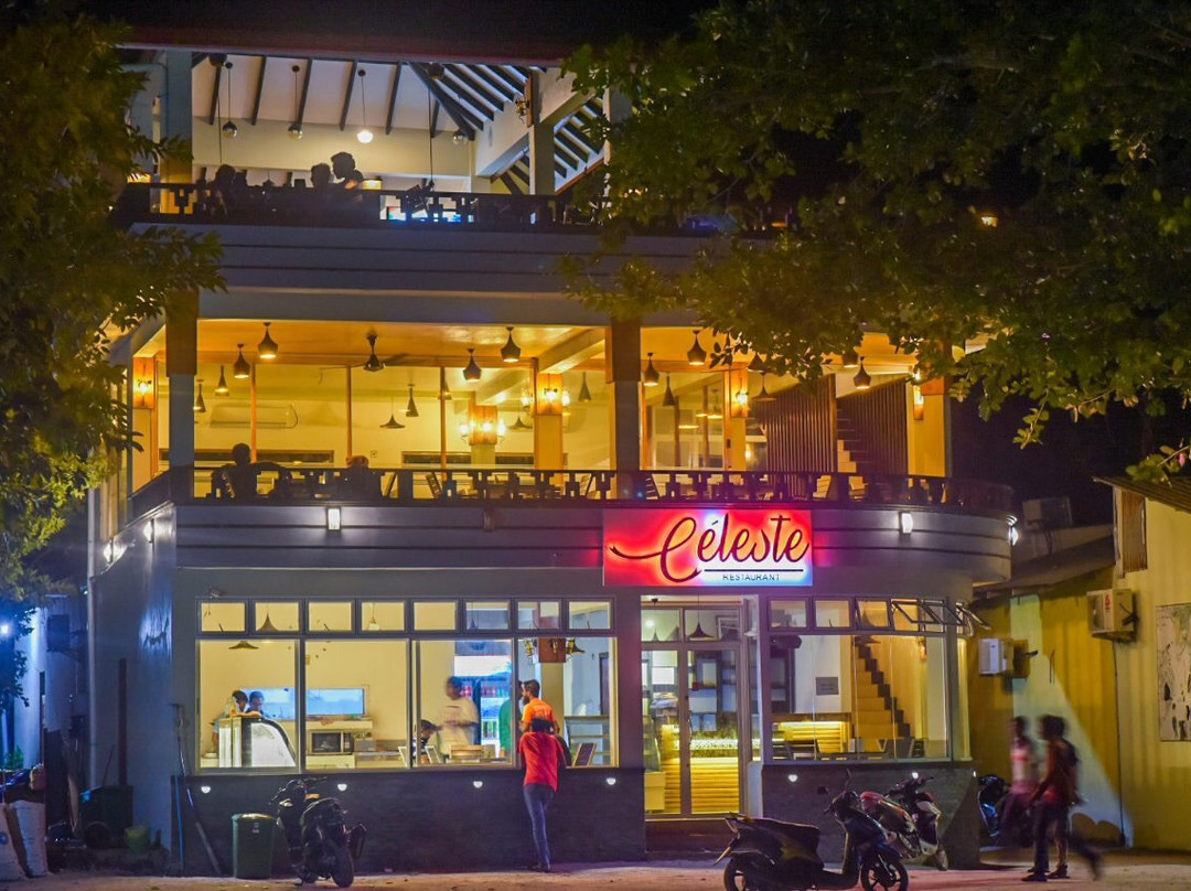 哈拉薇莉岛餐馆和美食-Celeste Restaurant