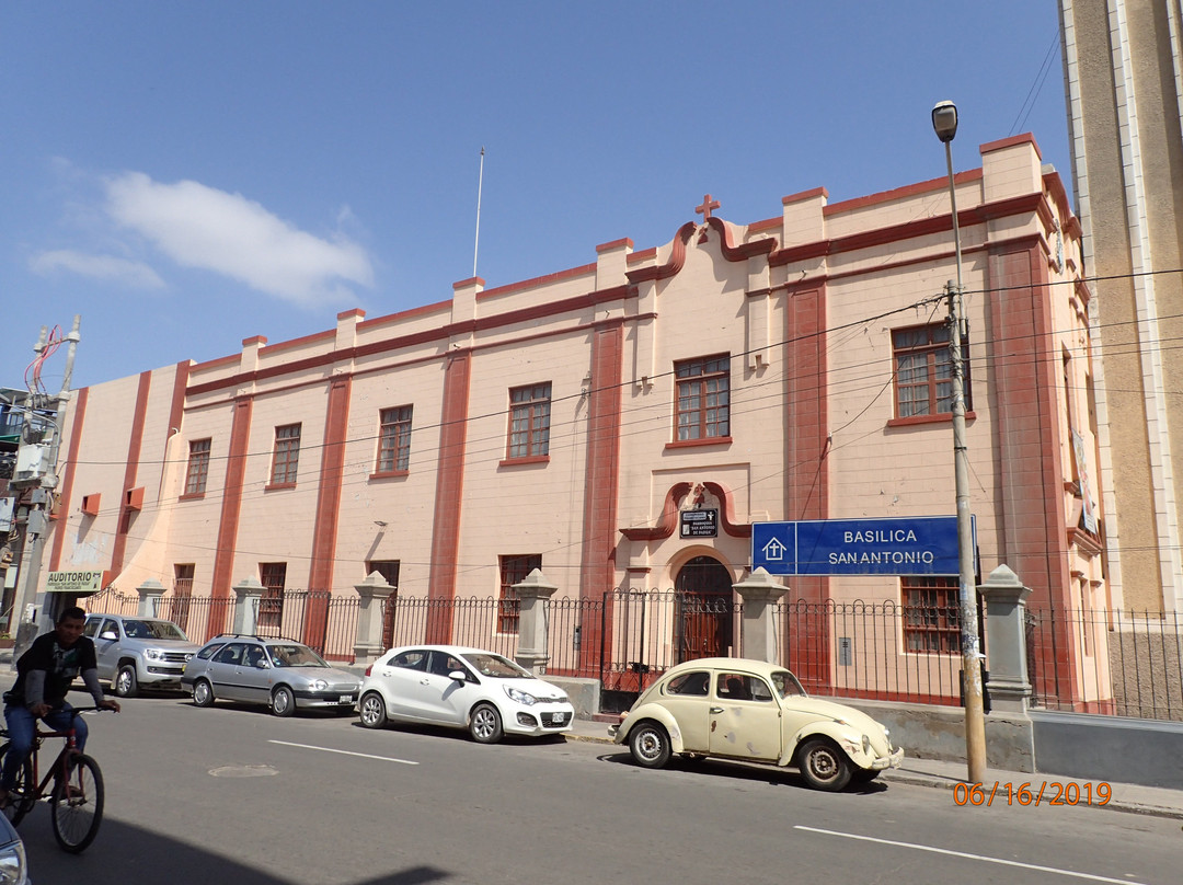 Iglesia San Antonio de Padua-奇克拉约必去景点