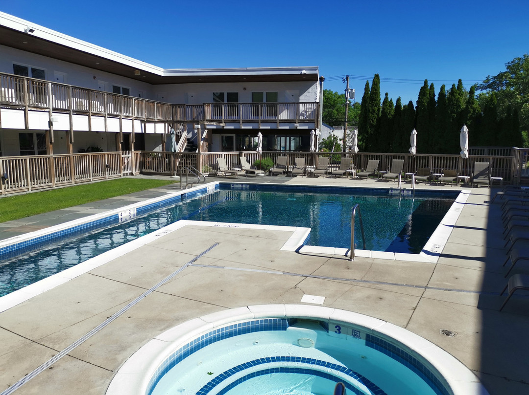 Greenporter Hotel主图