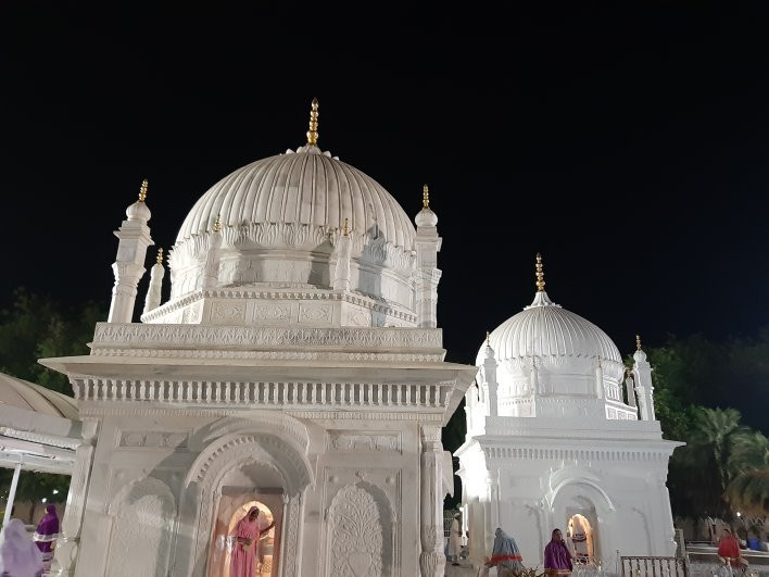 Dargah-E-Hakimi景点图片