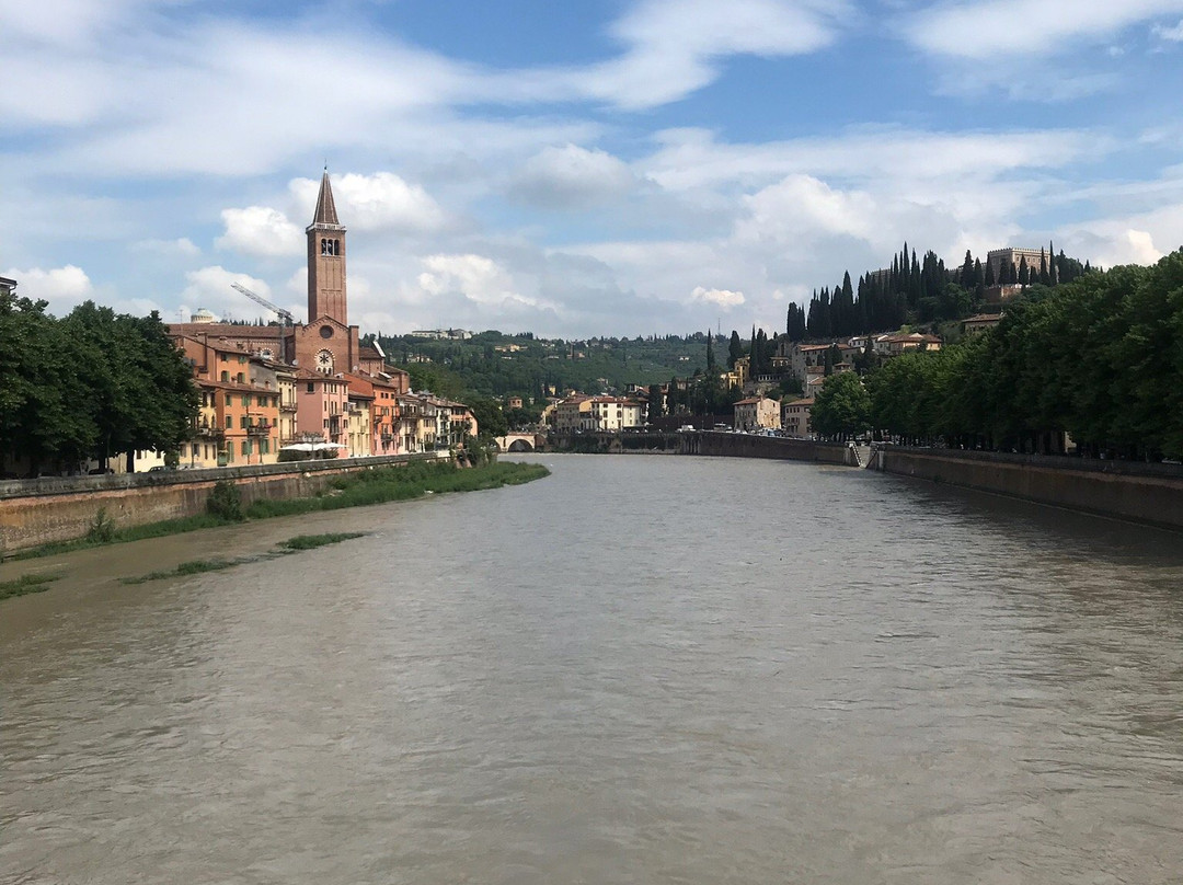Explore Verona景点图片