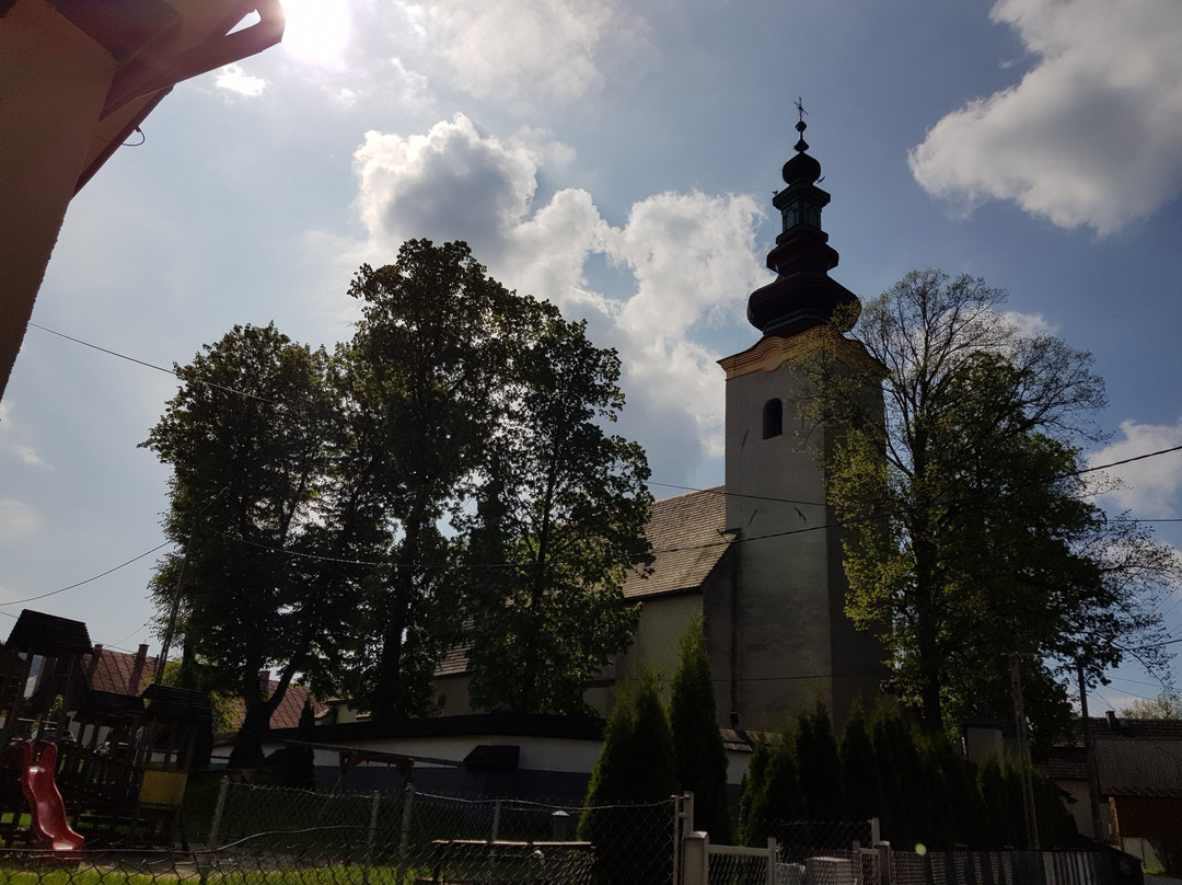 Niedzica旅游景点-Koscioł pw. Wszystkich Swietych