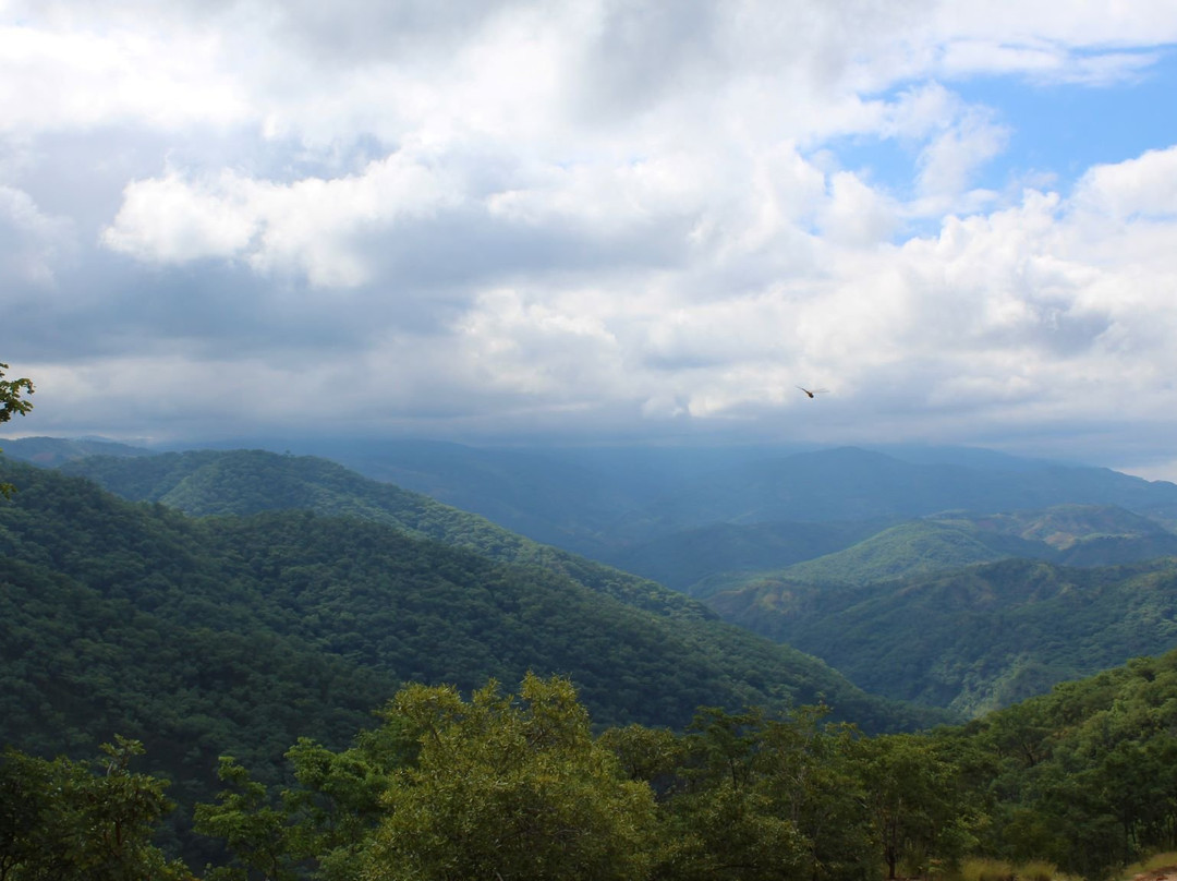 Usisya Beach Eco-Lodge主图