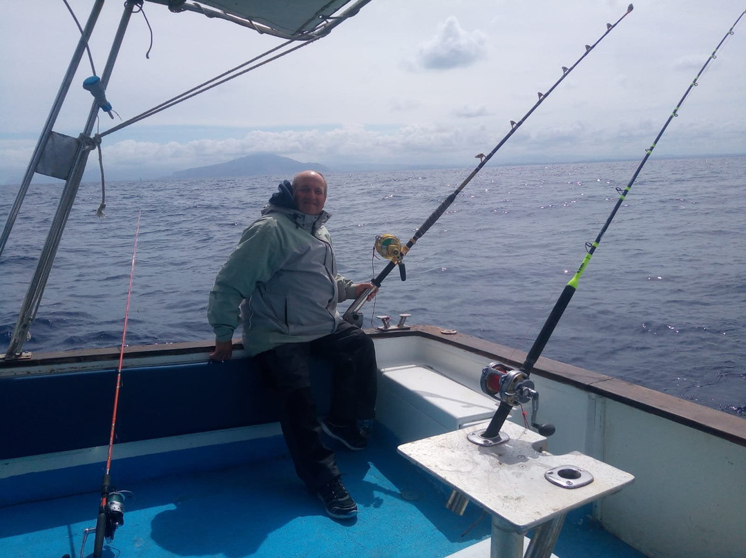 Tuna Fishing Charter-法维格纳纳必去景点