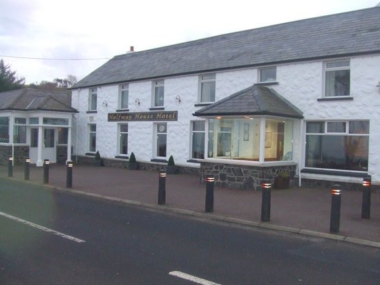 Halfway House Hotel主图