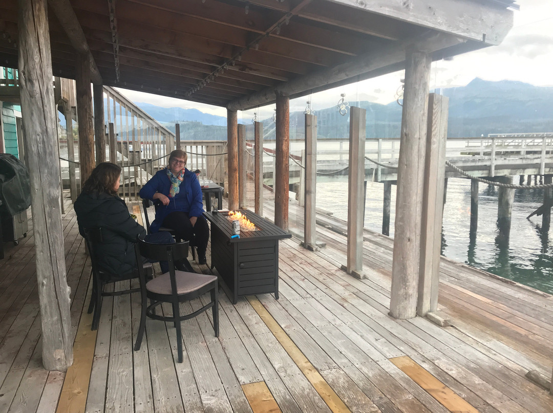 Nimpkish Hotel主图