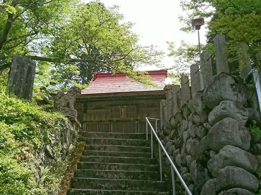 Tsutsui Shrine-东近江市必去景点