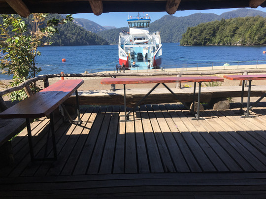 In Out Patagonia-普孔必去景点