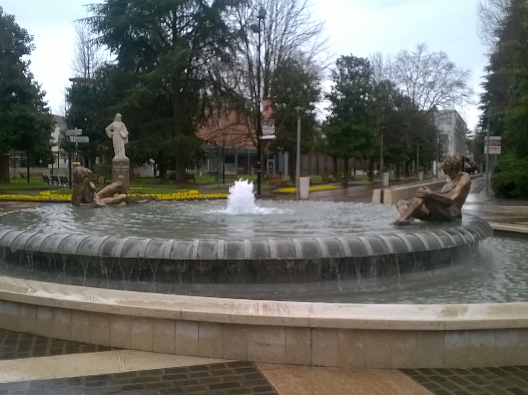 Fontana di Arlecchino di Abano Terme-阿巴诺泰尔梅必去景点