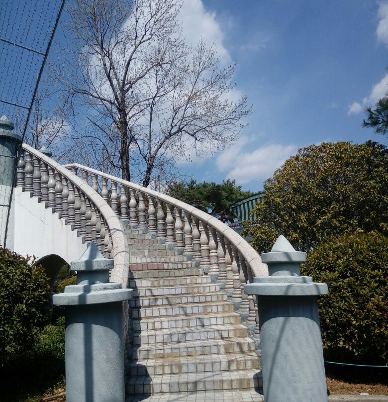 Tongdo Fantasia-梁山市必去景点