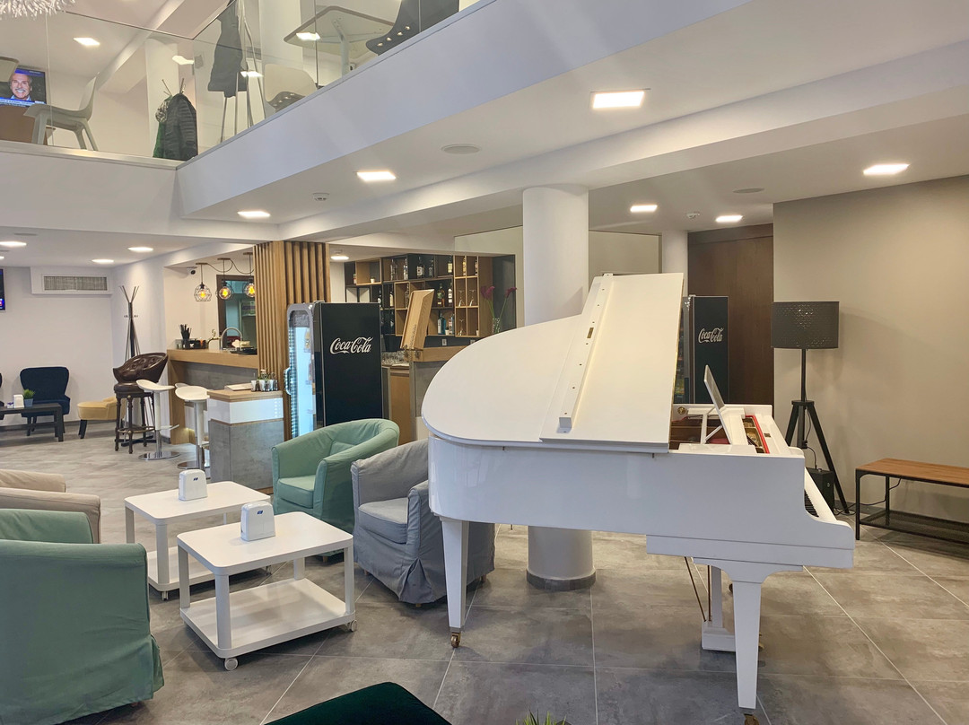Arte Hotel Rooms & Apartments