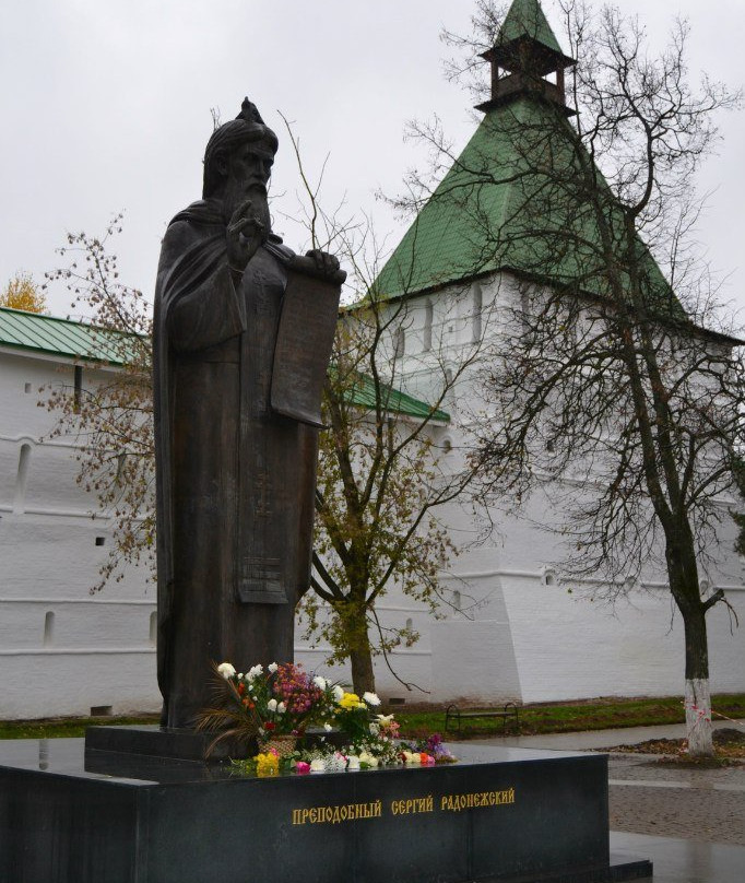 Monument to Sergius of Radonezh景点图片