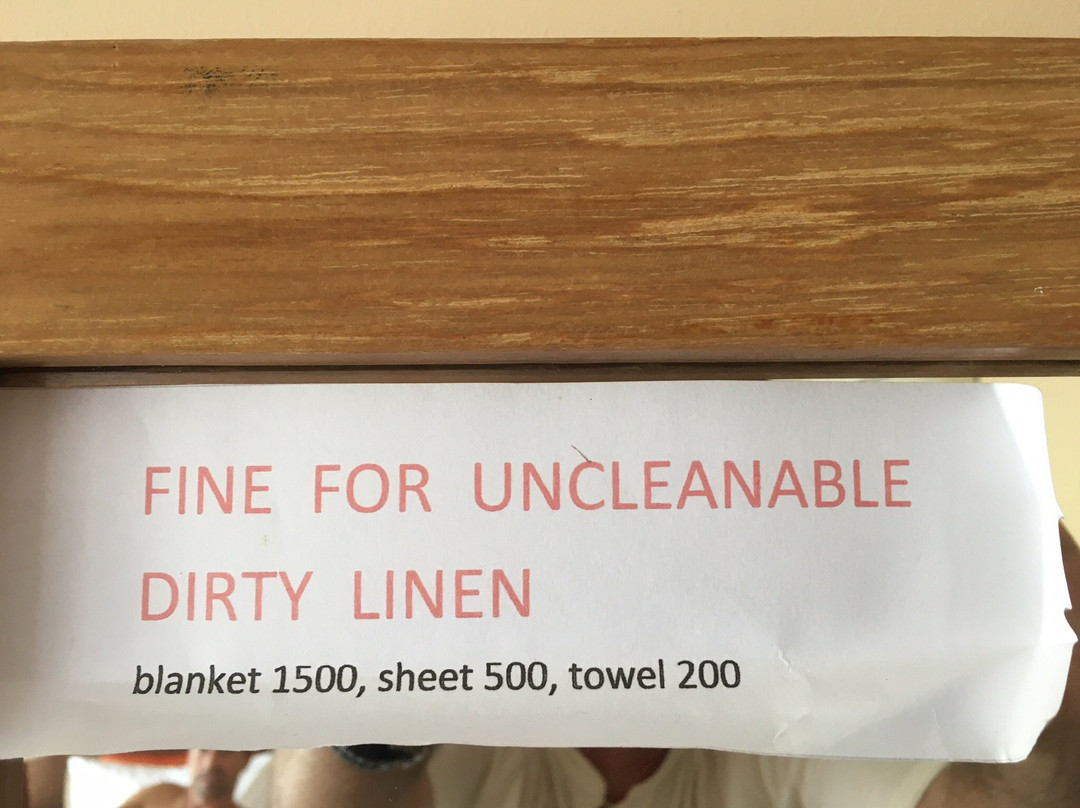 爱思兰达度假酒店主图