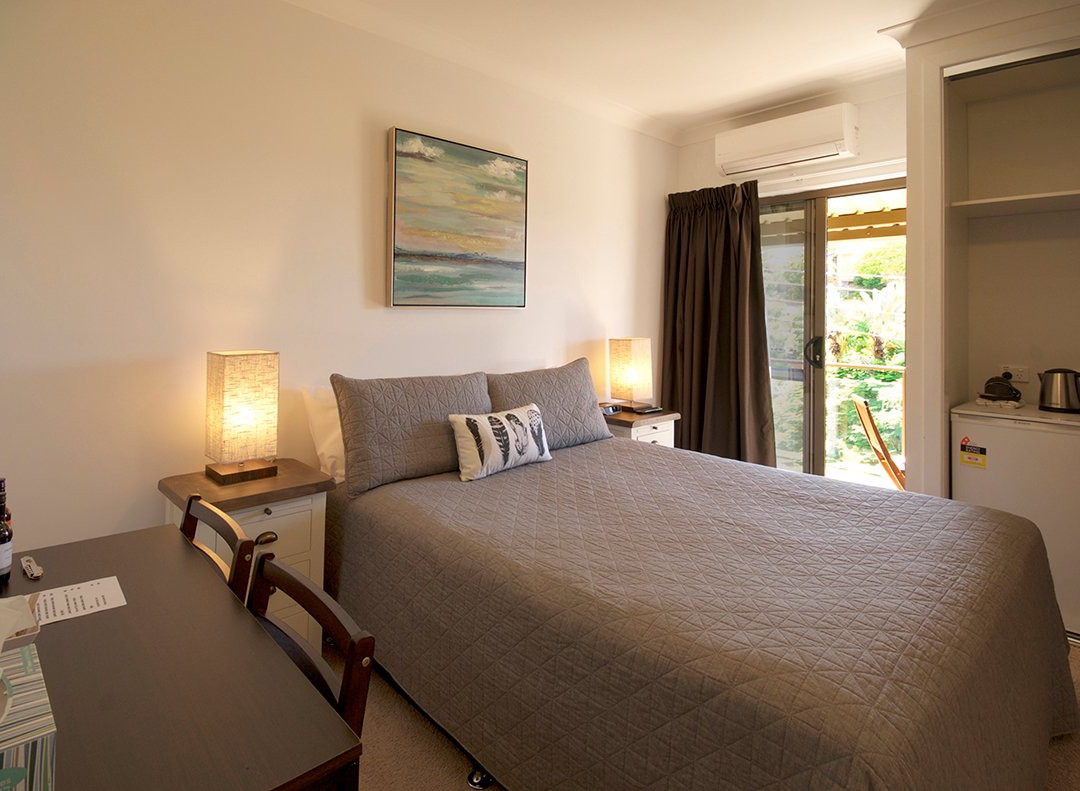 Riverside Rest主图