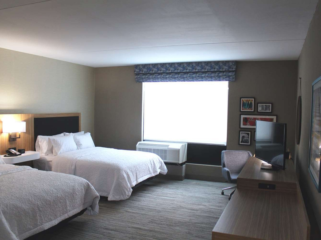 Hampton Inn Forsyth主图