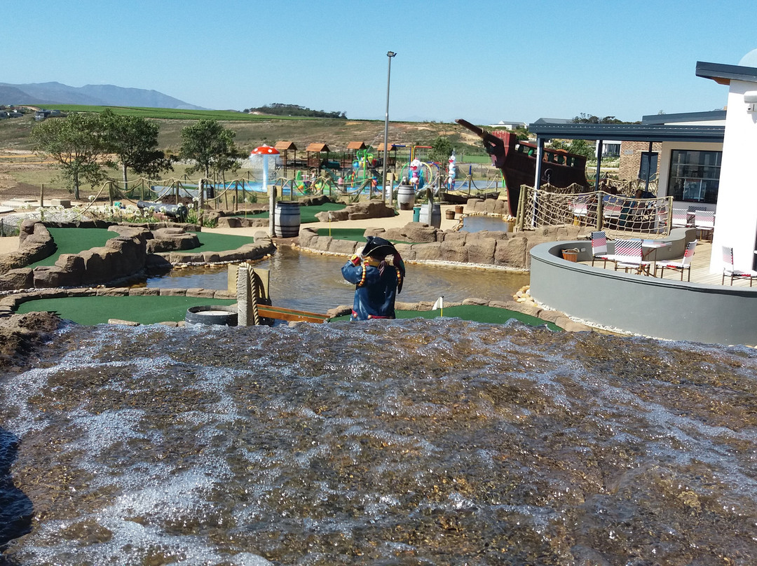 Benguela Adventure Pirate Adventure Golf-赫曼努斯必去景点