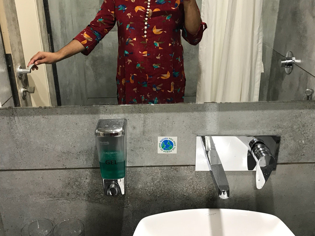 Hotel Sifat International