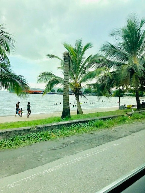 Western Main Road-西班牙港必去景点