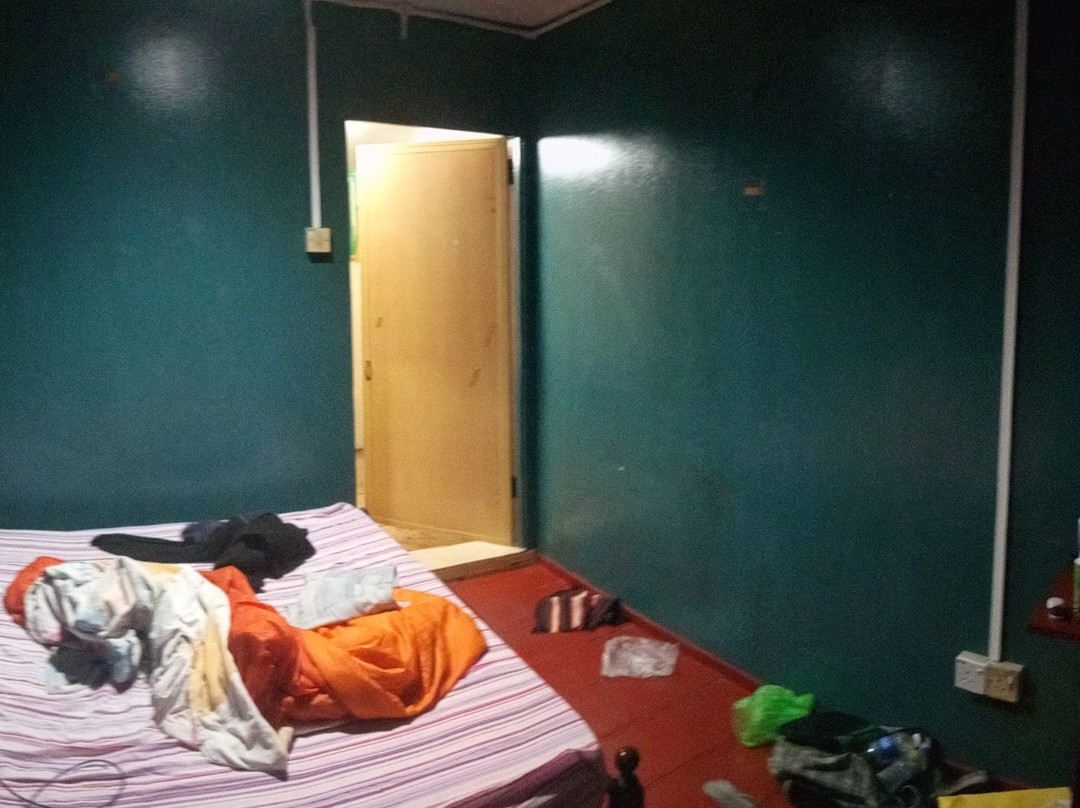 Nazri Nipah Camp主图