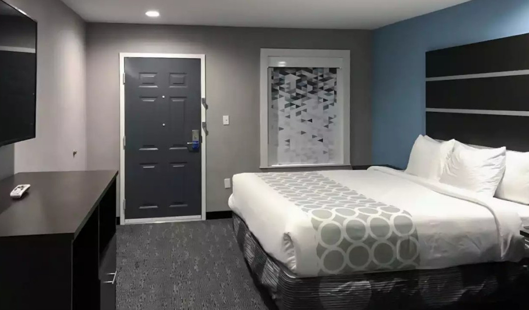 Rodeway Inn Calhoun South主图