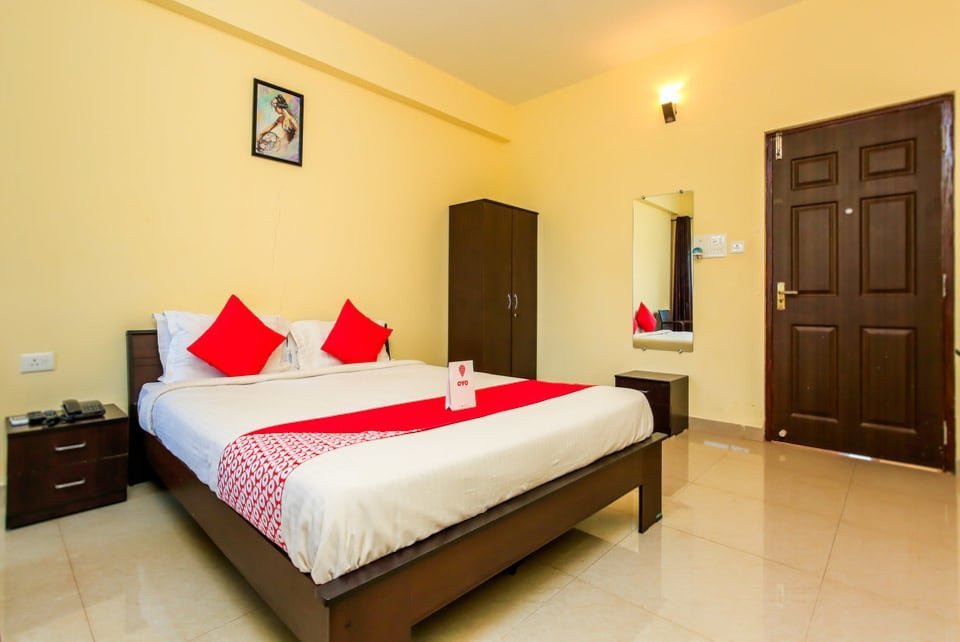 FabHotel Spring Height主图