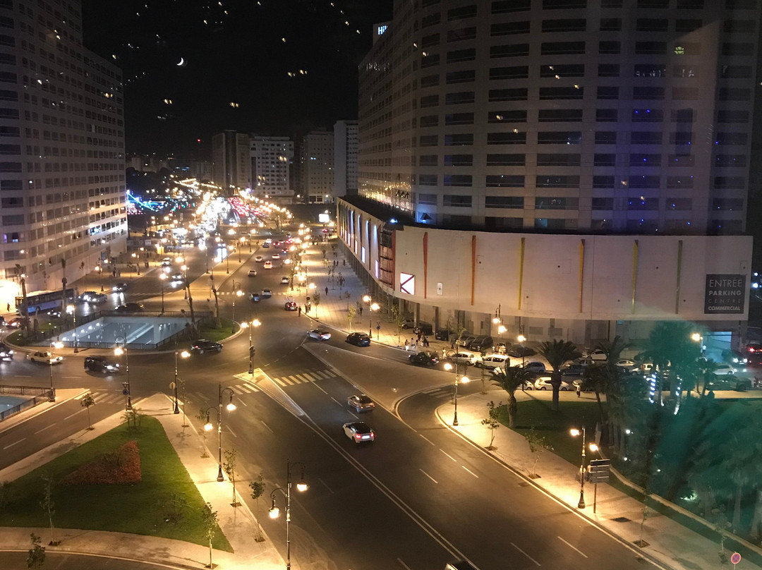 坦吉尔自由区宜必思酒店主图