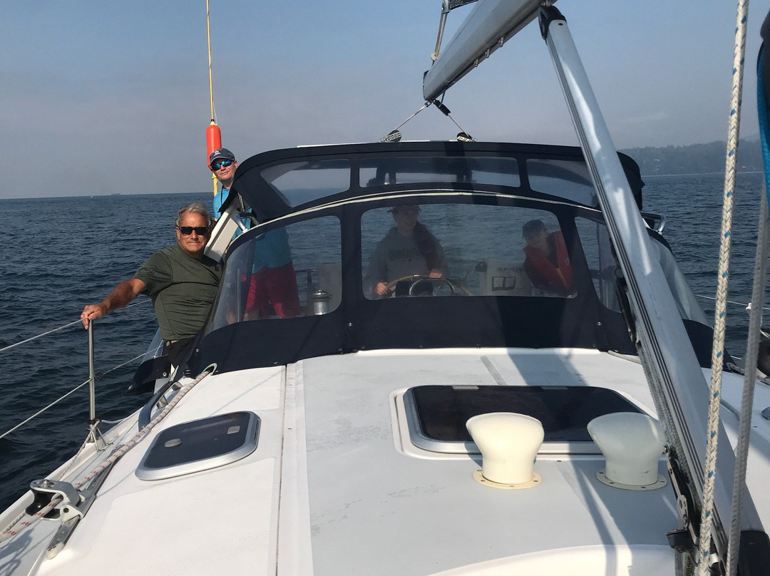 Sunshine Coast Kayaks-吉布森斯必去景点