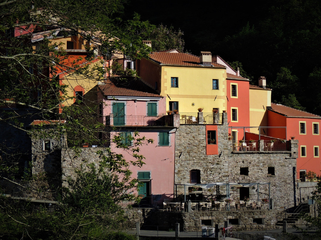 Valdipino酒店住宿-Borgo di Codeglia Resort