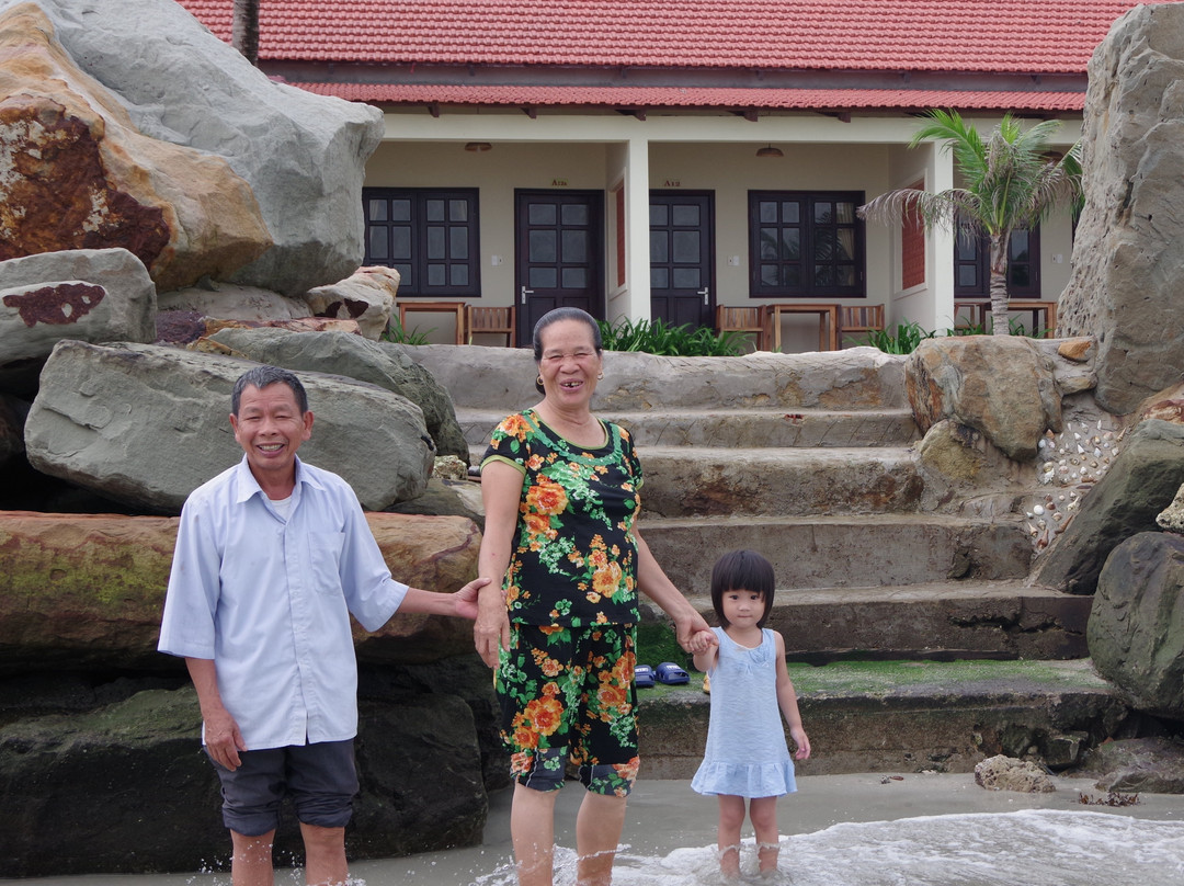 Hula Hula Beachfront Phu Quoc主图