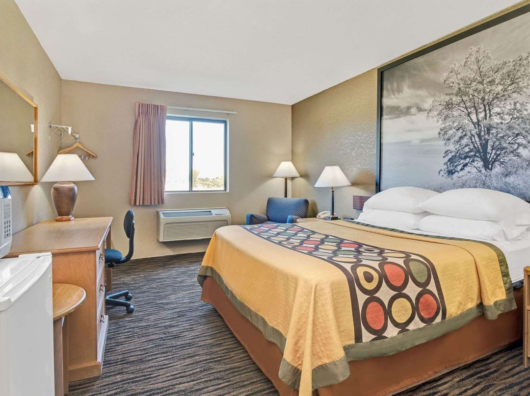 Super 8 by Wyndham Spokane/West主图